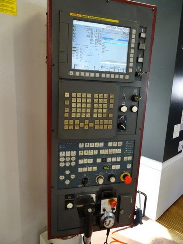 centro di lavoro 5 assi usato OKK VP400 Anno 2007 