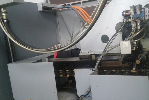 Centro di lavoro 5 Assi usato Chiron