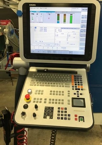 Centro di Lavoro DMG MORI DMC 835 V 