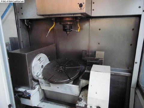 Centro di Lavoro 5 Assi MIKRON UCP 600