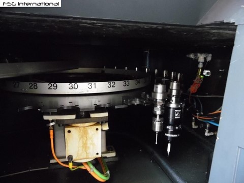 Centro di Lavoro 5 Assi MIKRON UCP 600